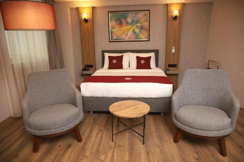 Rush Hotel Tokat ภายนอก รูปภาพ